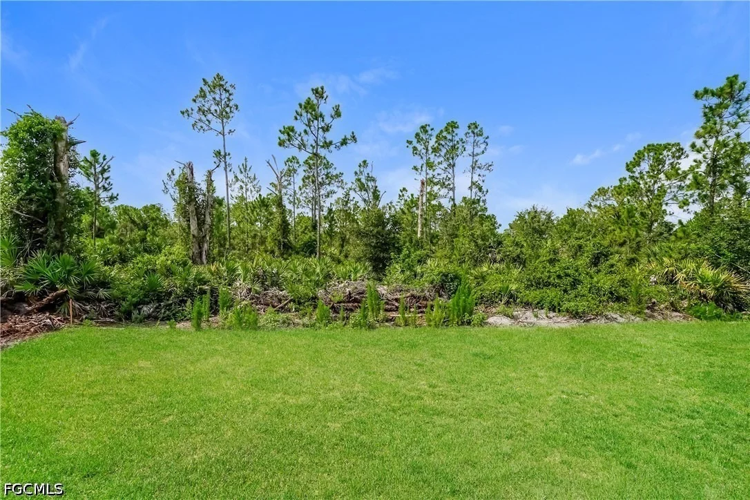 Photo of 856 Anchor Street E