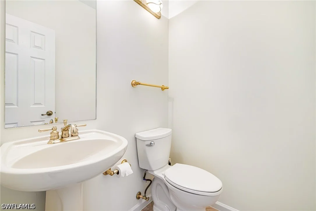 Photo of 9279 Oak Strand Drive