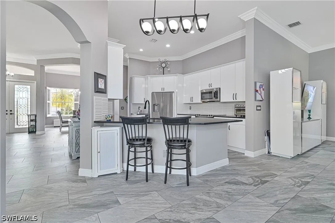 Photo of 9057 Whitfield Drive