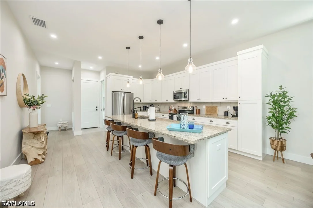 Photo of 3552 Hibiscus Avenue
