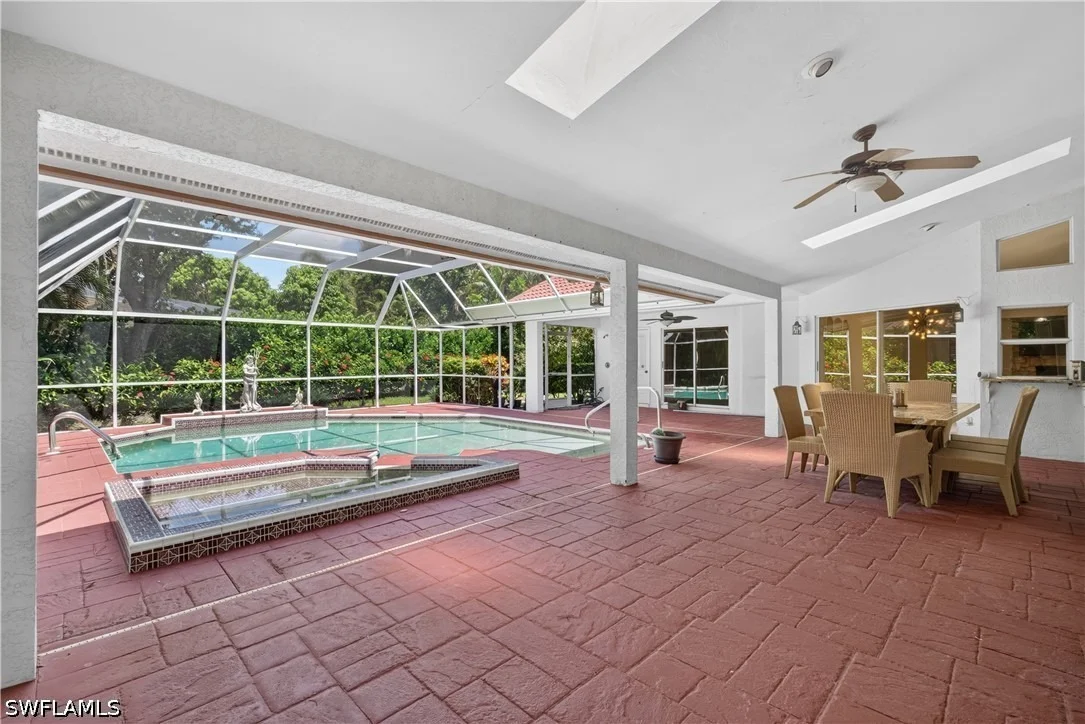 Photo of 240 Stonegate Court