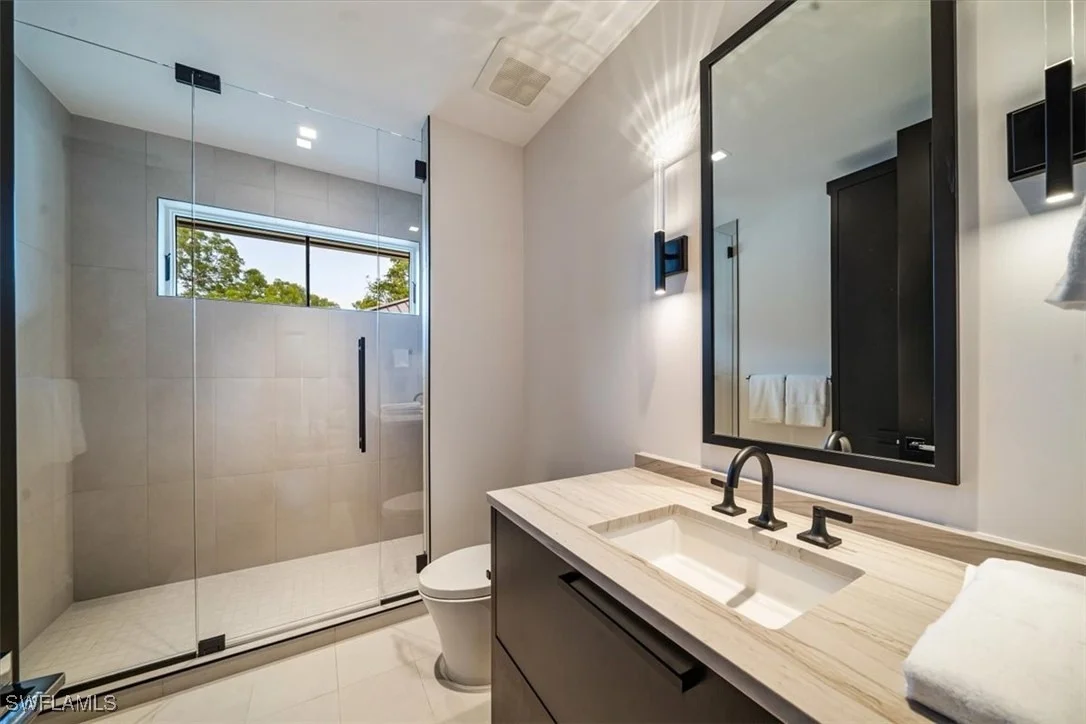 Photo of 349 2nd Avenue N