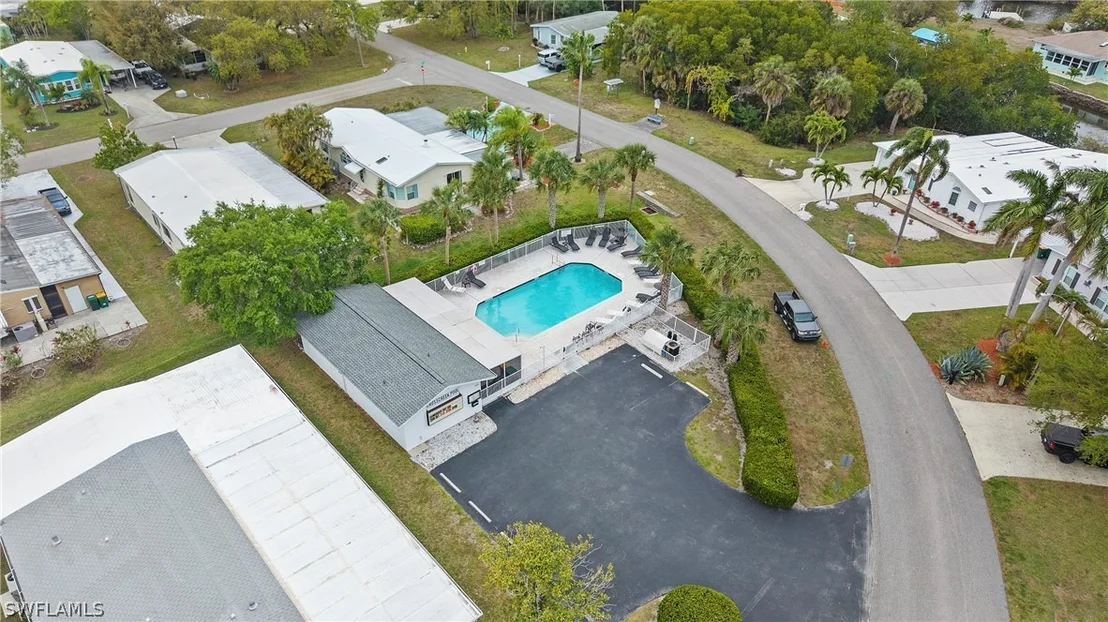 Photo of 851 Manatee Road