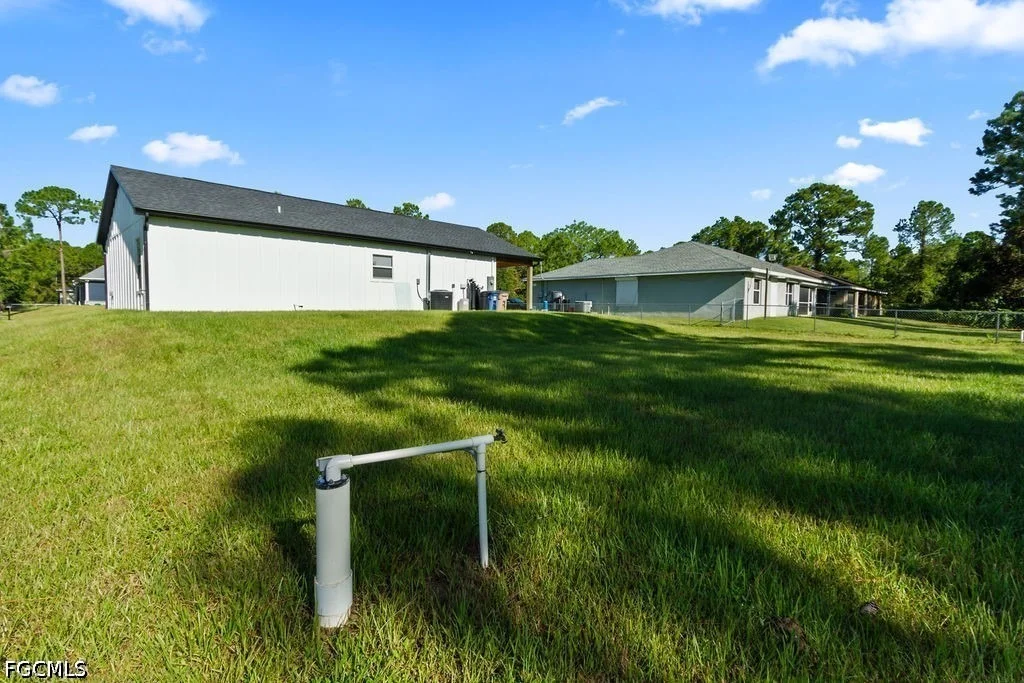Photo of 2004 Grayson Avenue
