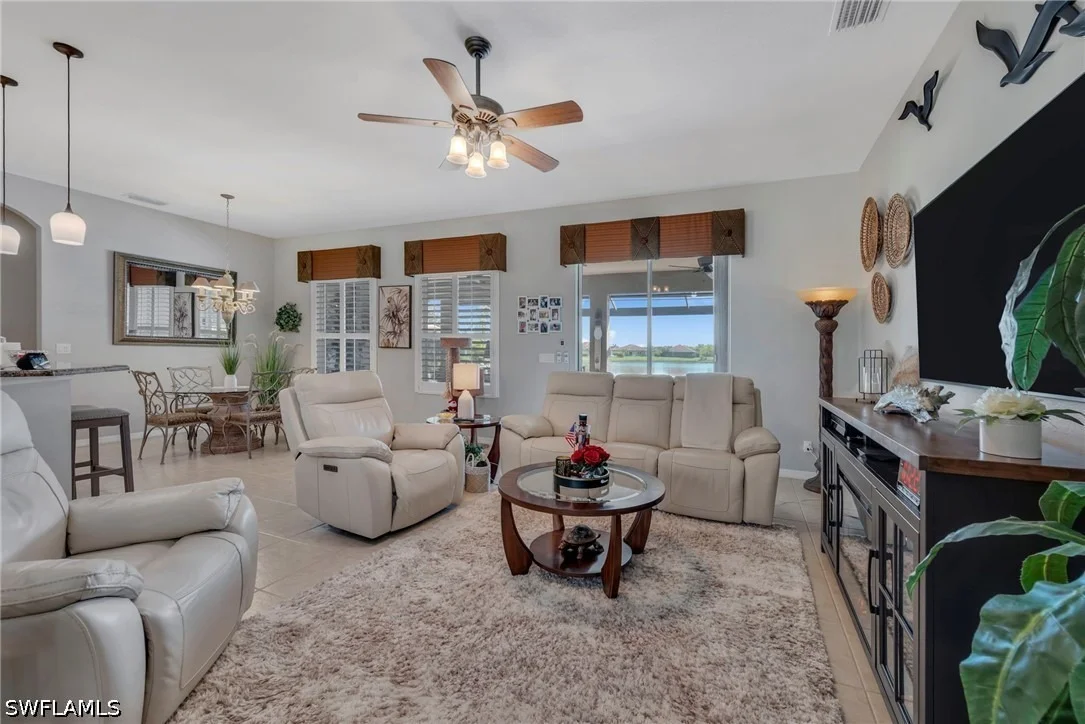 Photo of 2111 Grove Drive