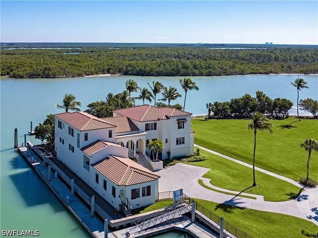 Photo of 230 & 240 Bay Road