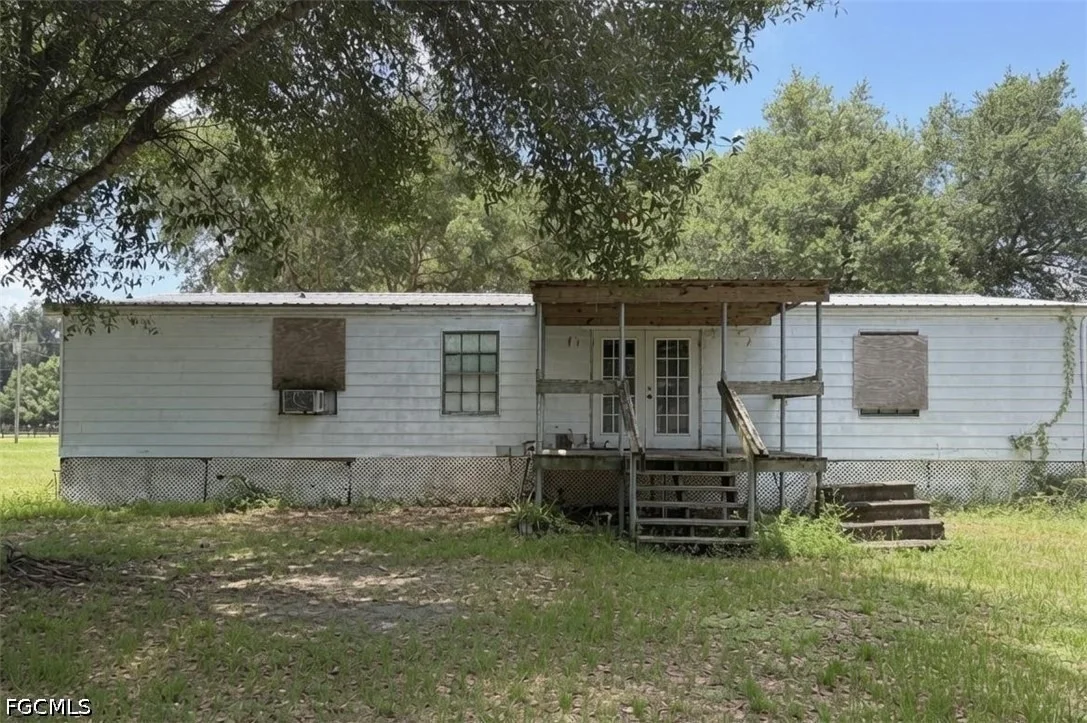 Photo of 223 Pine Lane