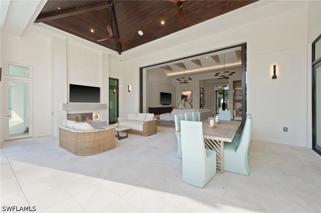 Photo of 444 Orchid Drive