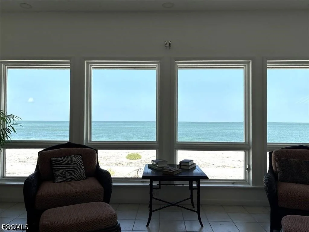 Photo of 484 Gulf Bend Drive