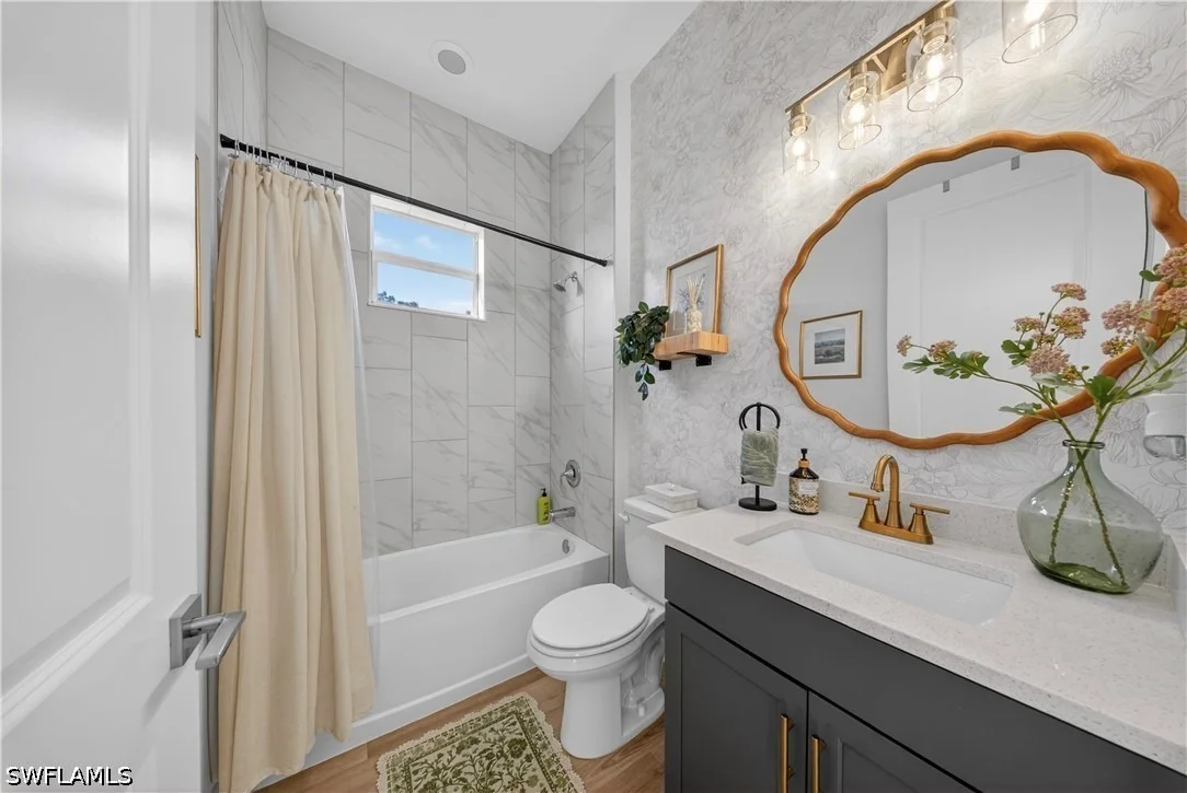 Photo of 3787 Everglades Boulevard N