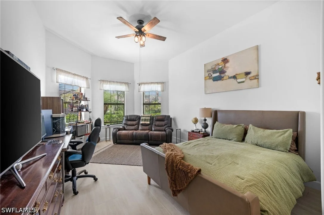 Photo of 16213 Camden Lakes Circle