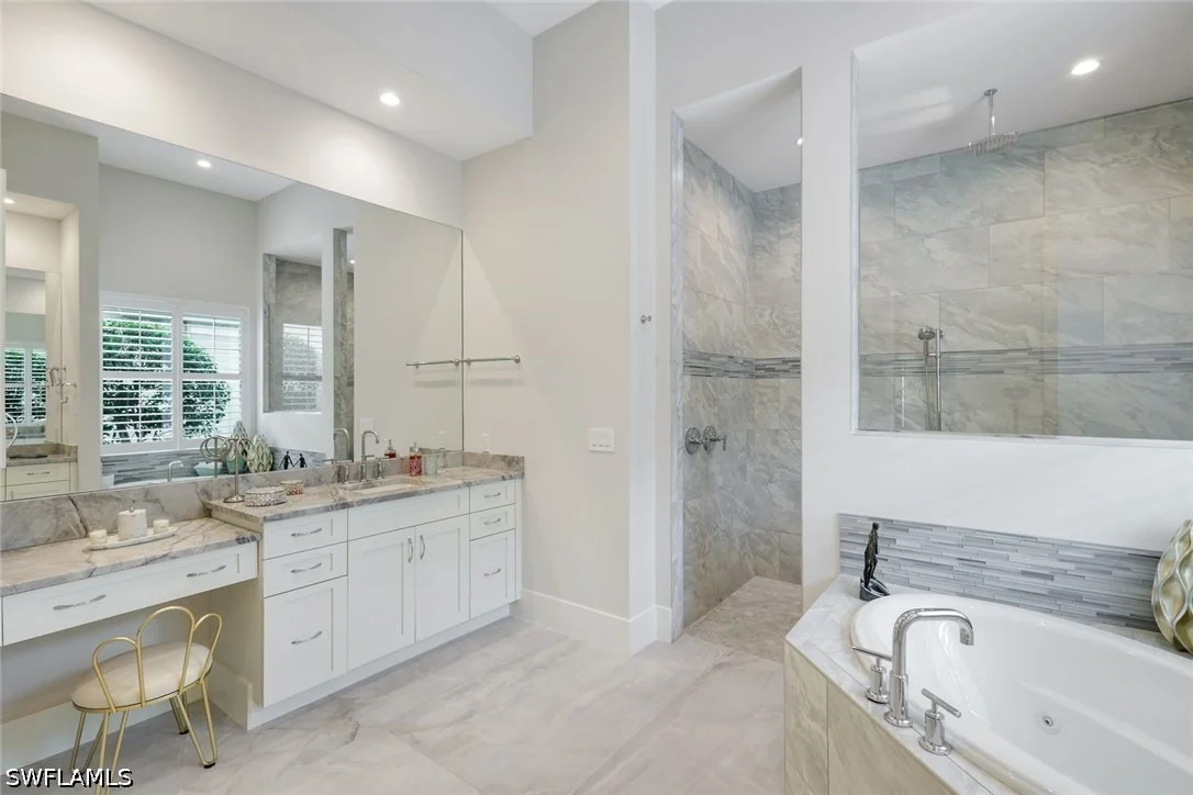 Photo of 11907 HEDGESTONE Court