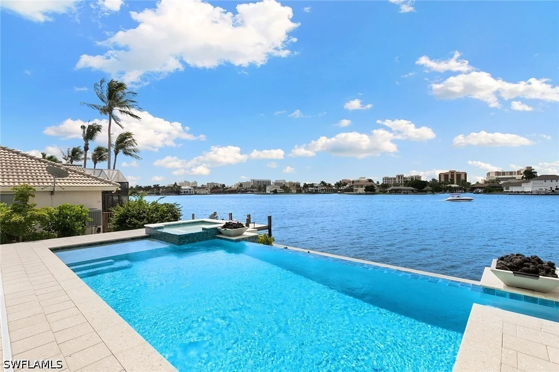 Photo of 372 Lamplighter Drive