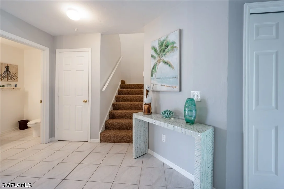 Photo of Unit 1002 at 367 Dover Place