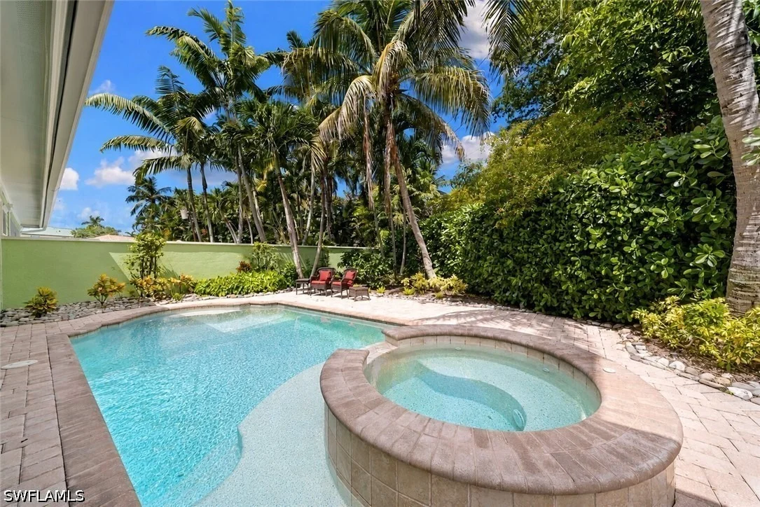 Photo of 529 Fairway Terrace