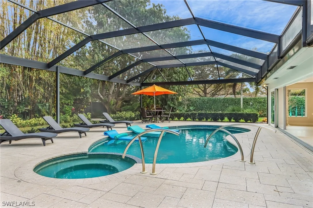 Photo of 1390 Mandarin Road