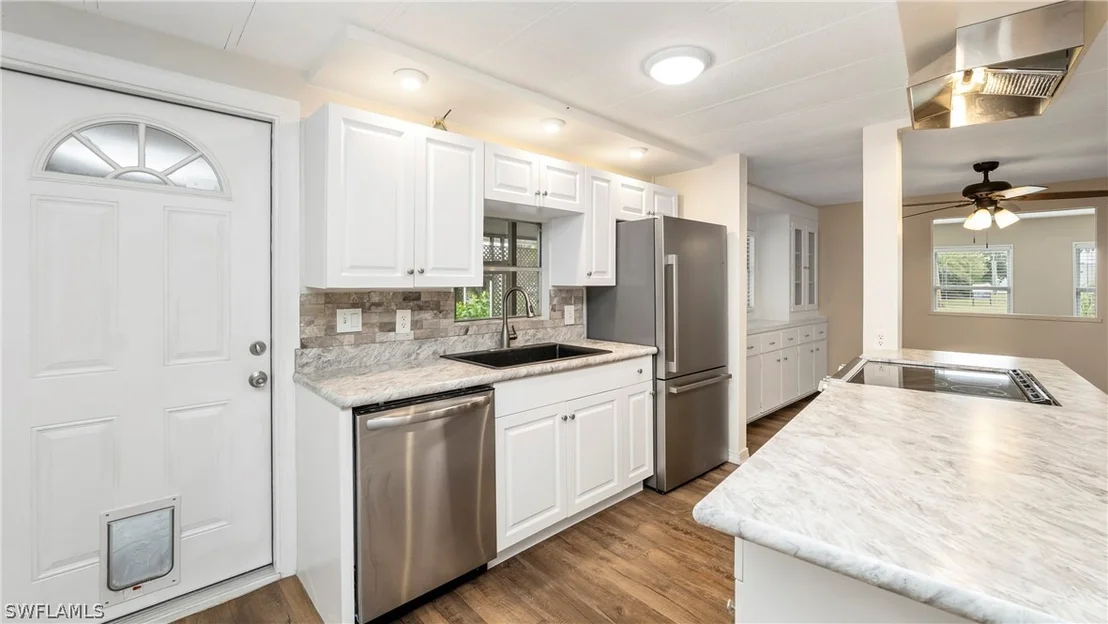 Photo of 851 Manatee Road