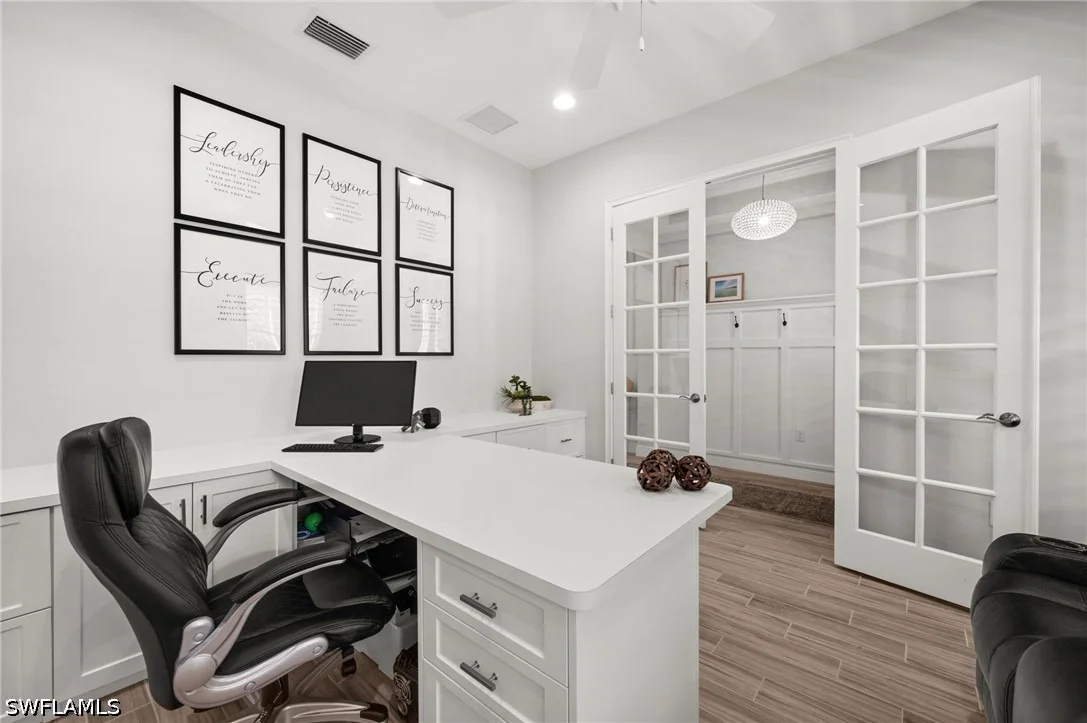 Photo of 3769 Helmsman Drive
