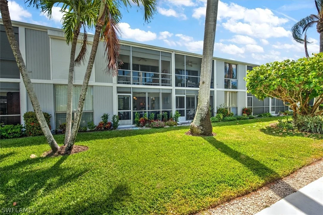 Photo of Unit 7 at 2064 Alamanda Drive
