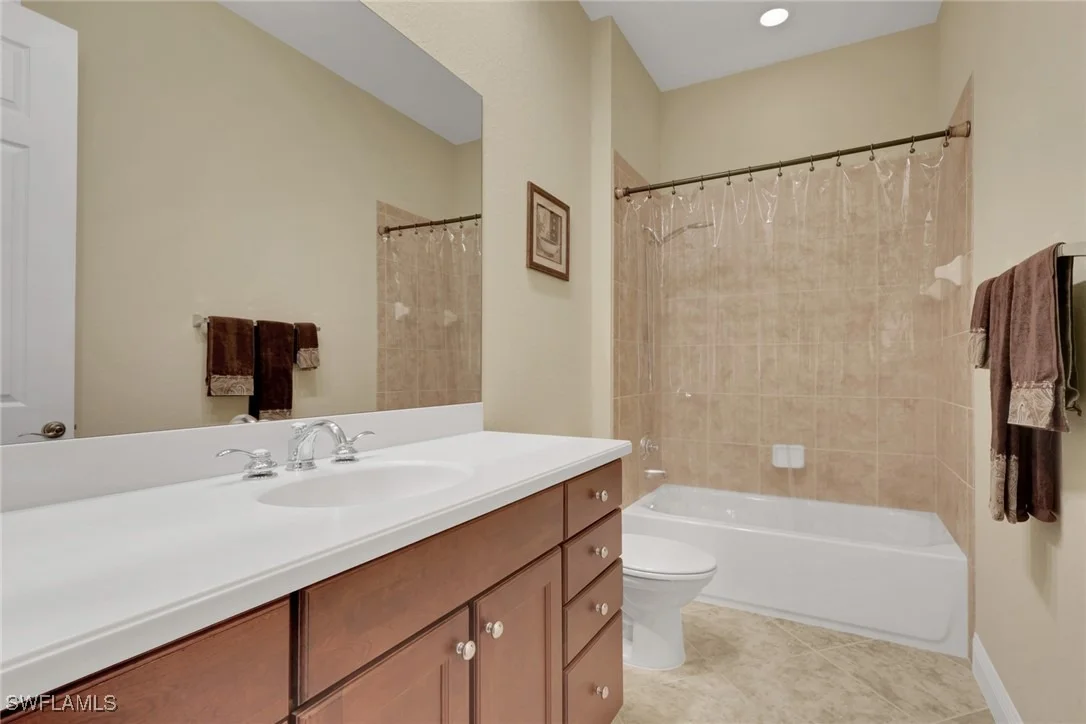 Photo of Unit 2003 at 6397 Legacy Circle