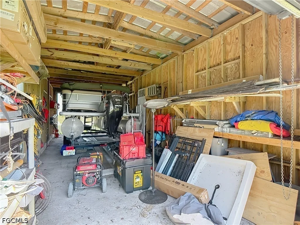 Photo of 2795 River Road