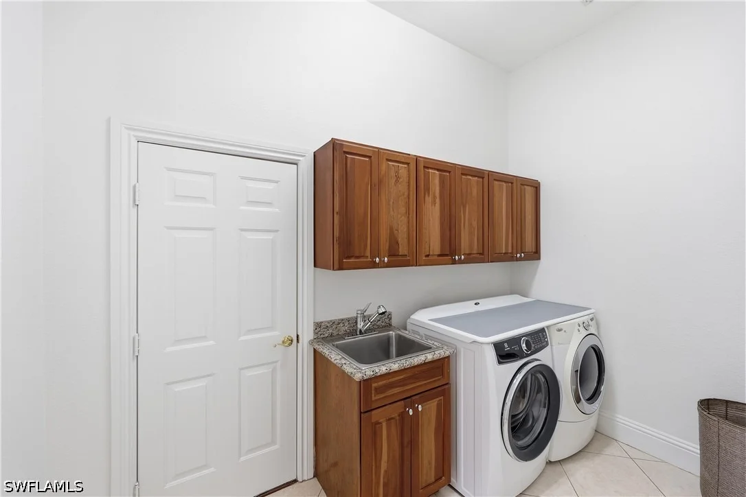 Photo of 2844 Coco Lakes Drive