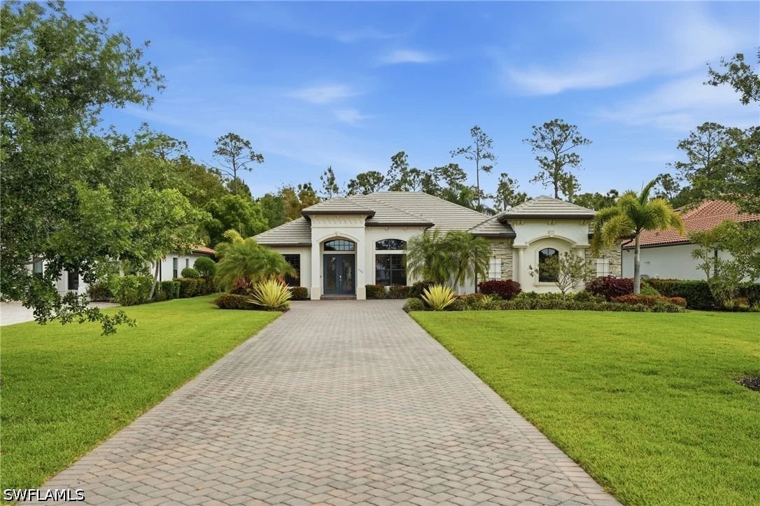 Photo of 2327 Somerset Place
