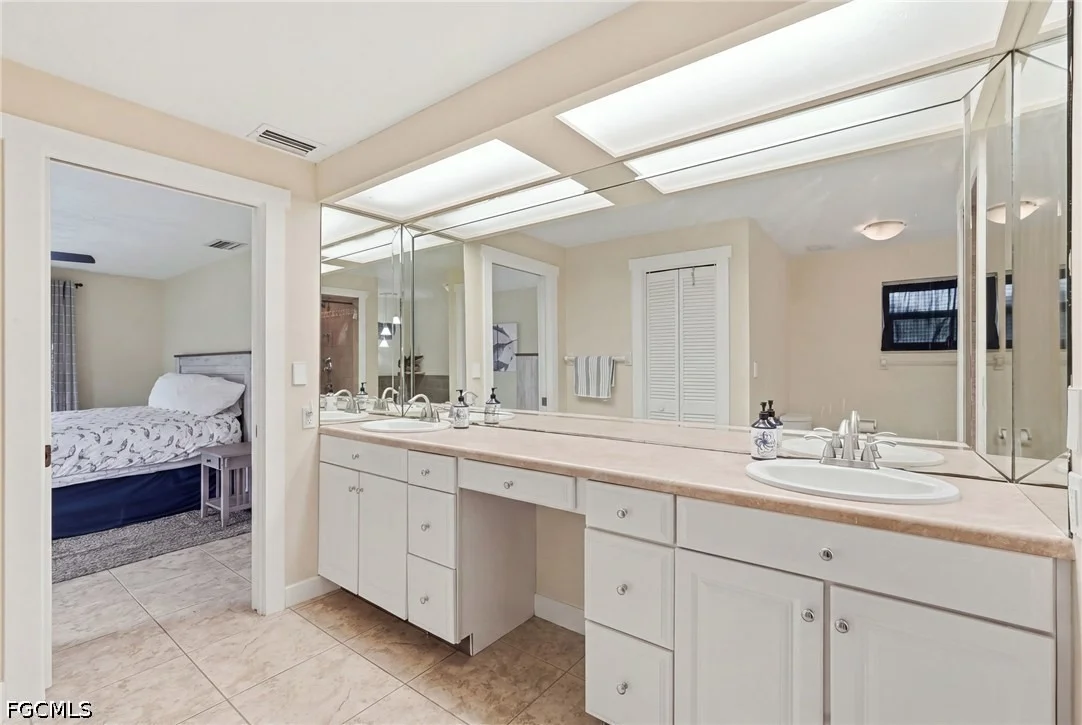Photo of 418 Avalon Drive