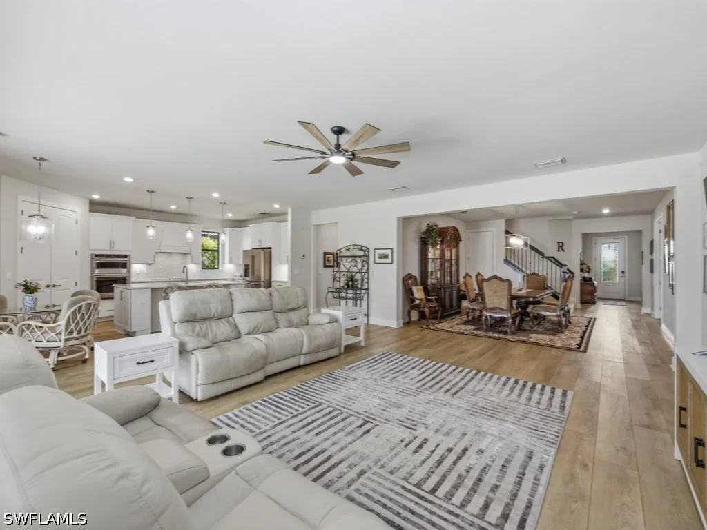 Photo of 4010 E Hampton Circle