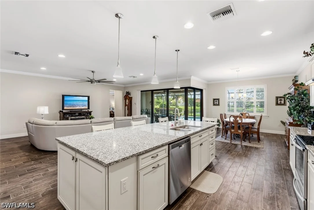 Photo of 6017 Harmony Drive