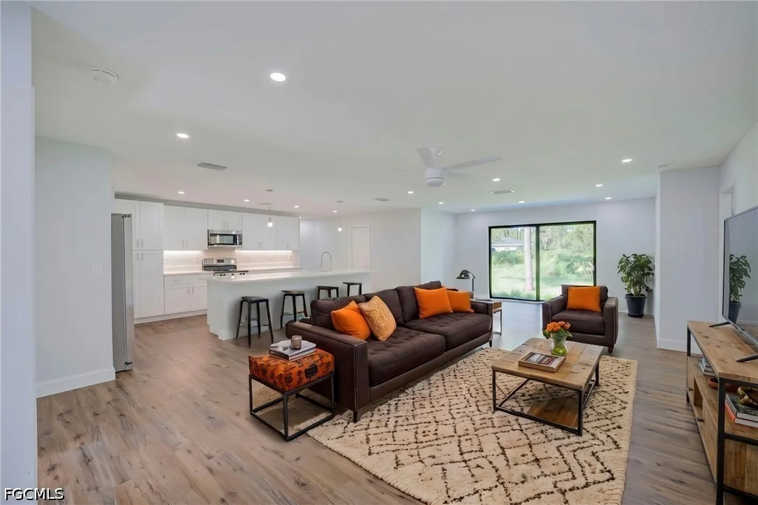 Photo of 3111 Sunshine Boulevard