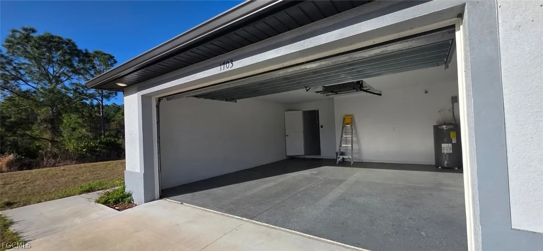 Photo of 1703 Edison Avenue
