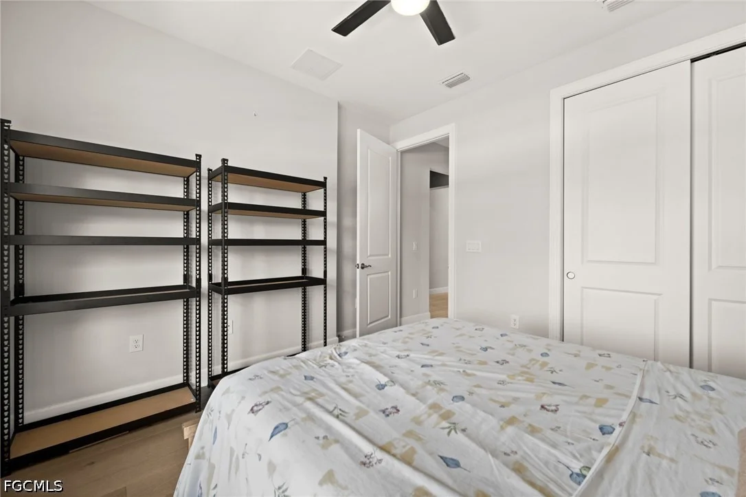 Photo of 42364 Edgewater Drive