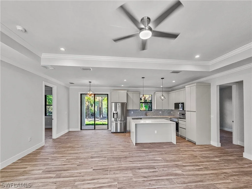Photo of 2997 28th Avenue SE