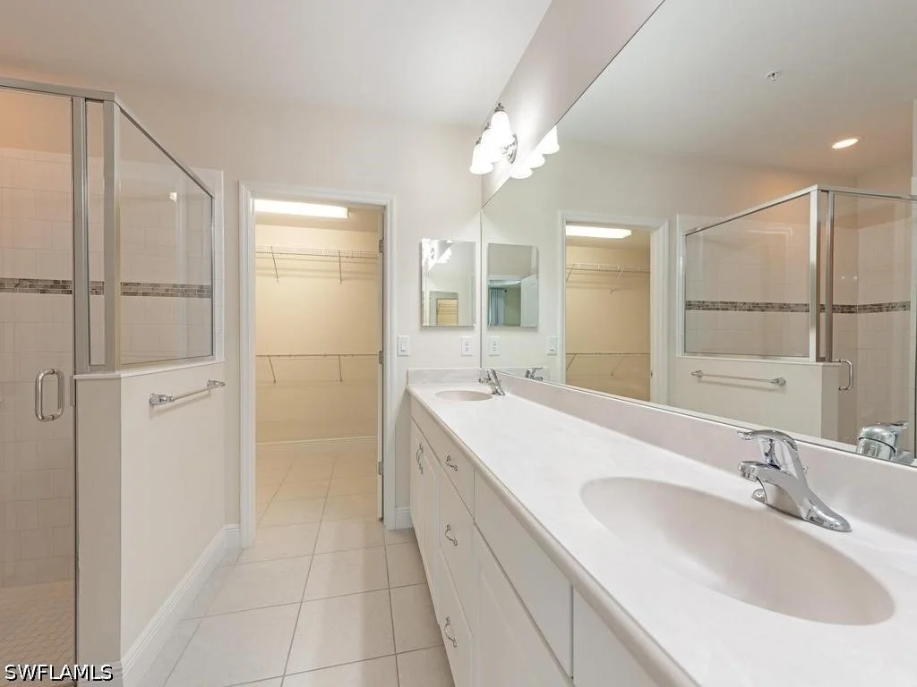 Photo of Unit 803 at 6960 Avalon Circle