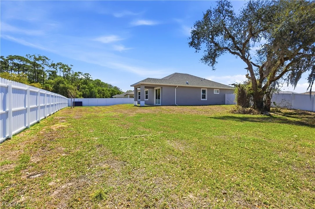 Photo of 1300 E BUCKNELL Lane