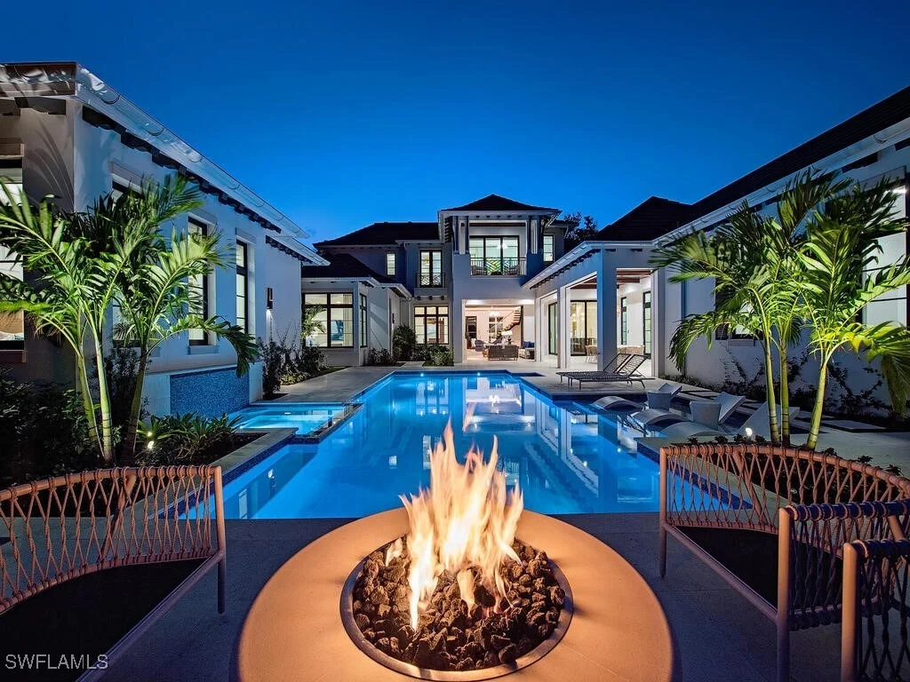 Photo of 1795 Gordon Drive