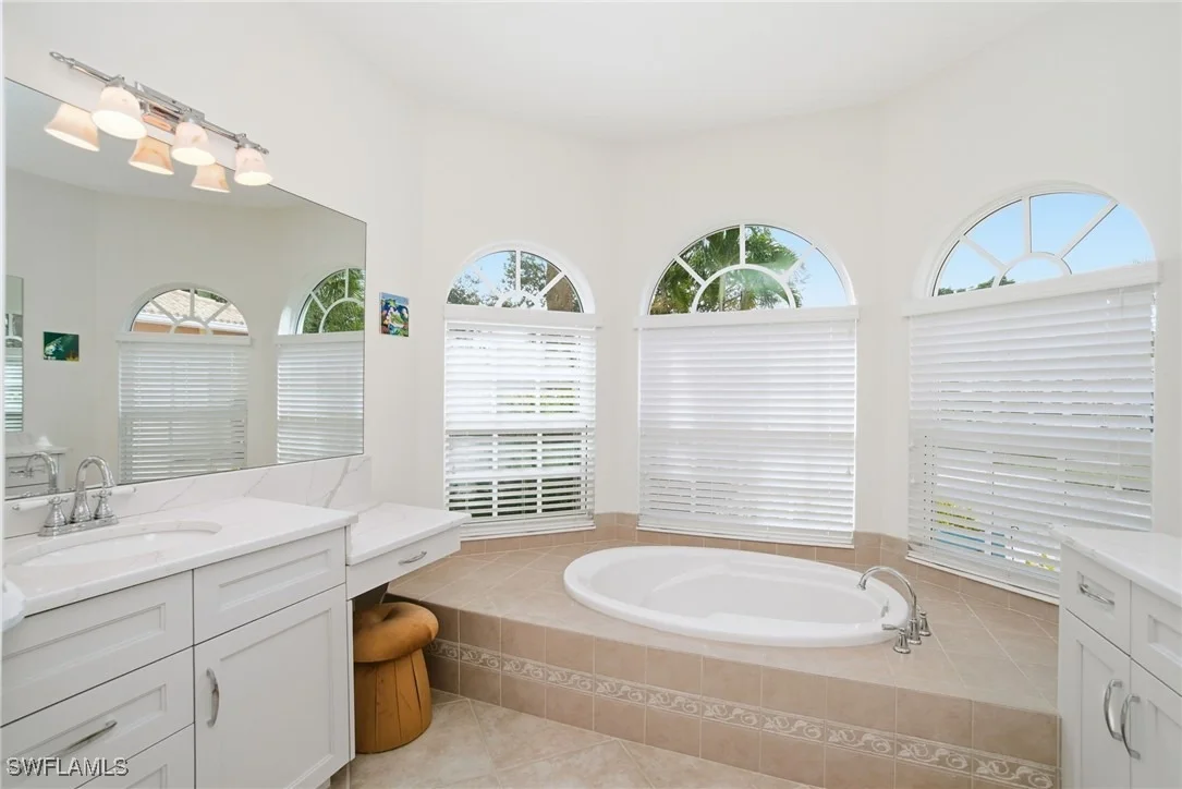 Photo of 3948 Ruxton Road