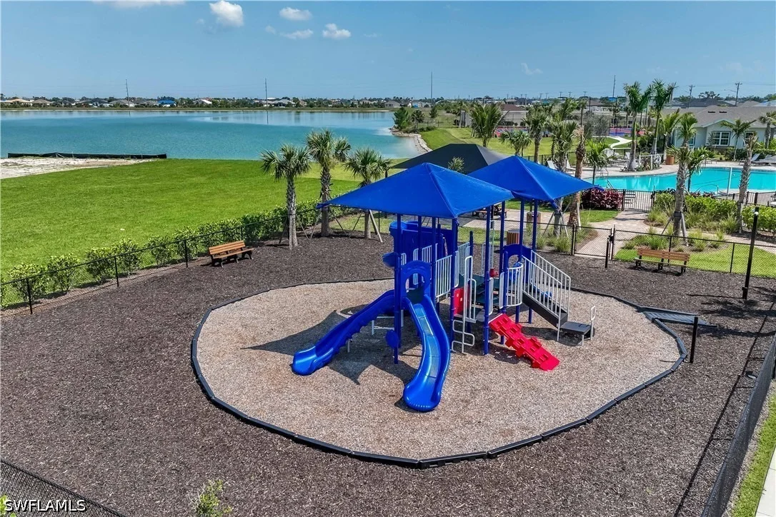 Photo of 583 Spring Hill Lake Loop