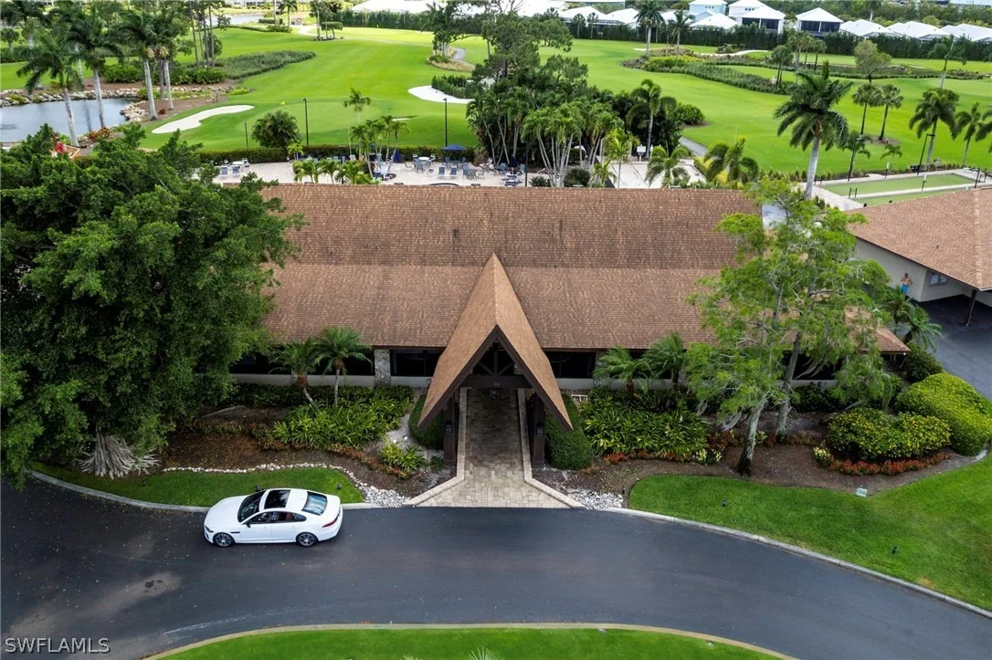Photo of Unit 732 at 355 Palm Drive