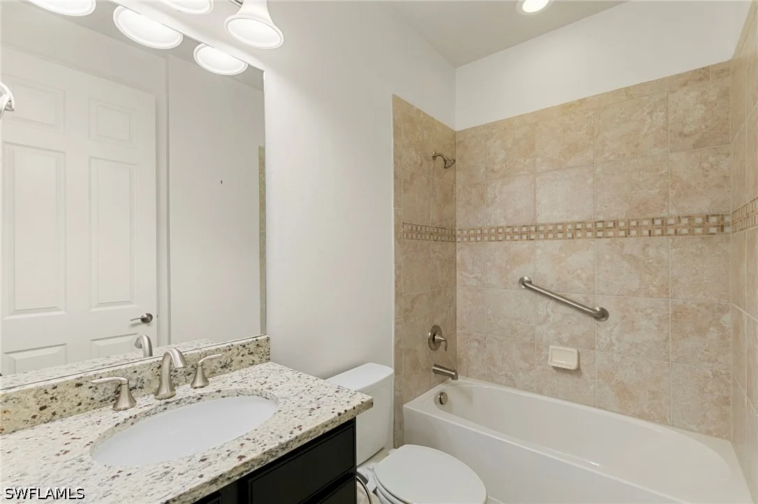 Photo of 6236 Victory Drive