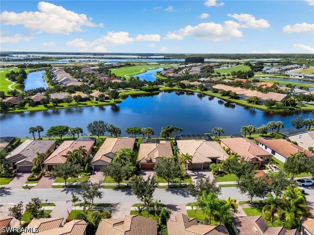 Photo of 6236 Victory Drive