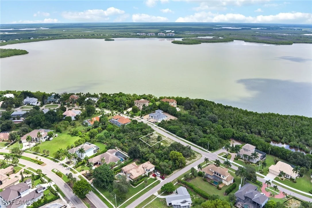 Photo of 680 Inlet Drive