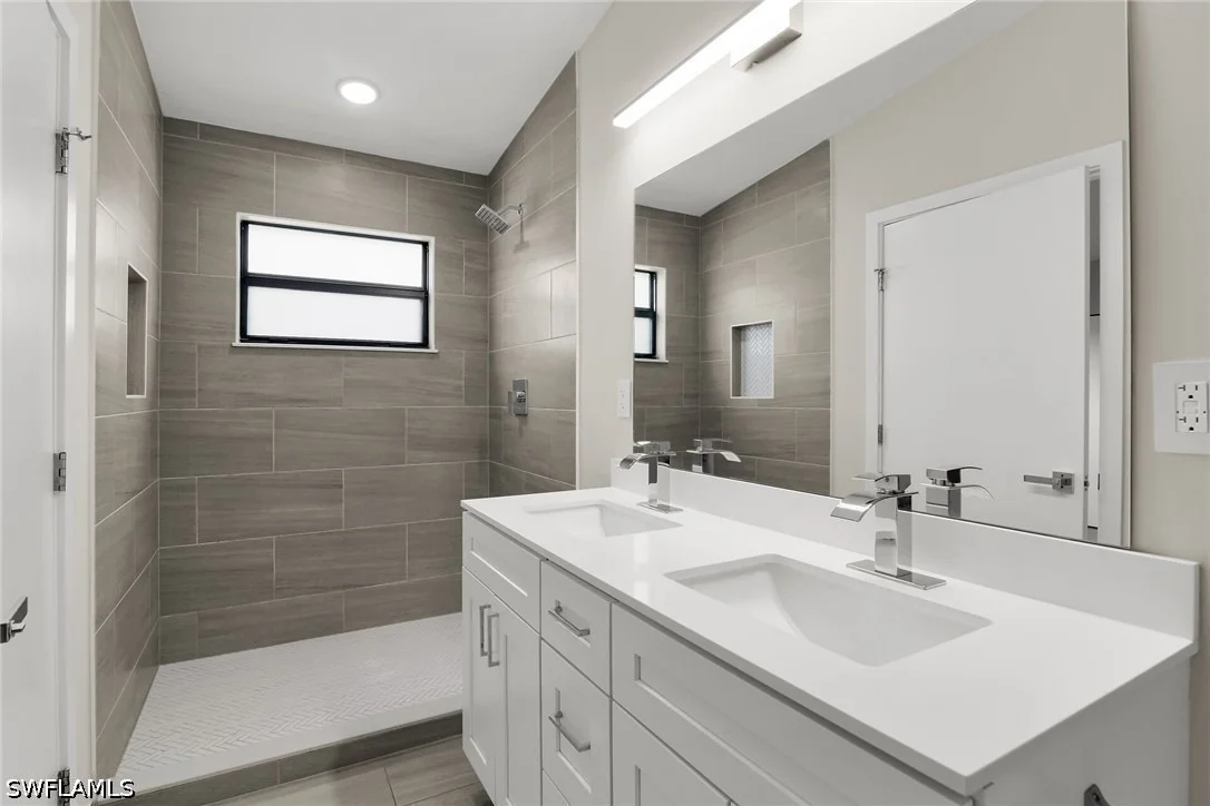 Photo of 2505 Storter Avenue