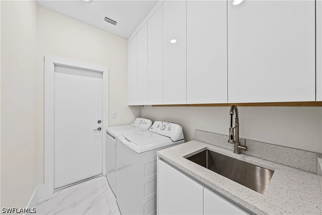 Photo of 4335 Wilson Boulevard N