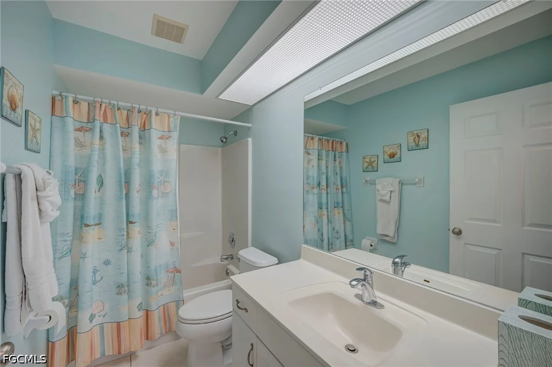 Photo of 5239 Sands Boulevard