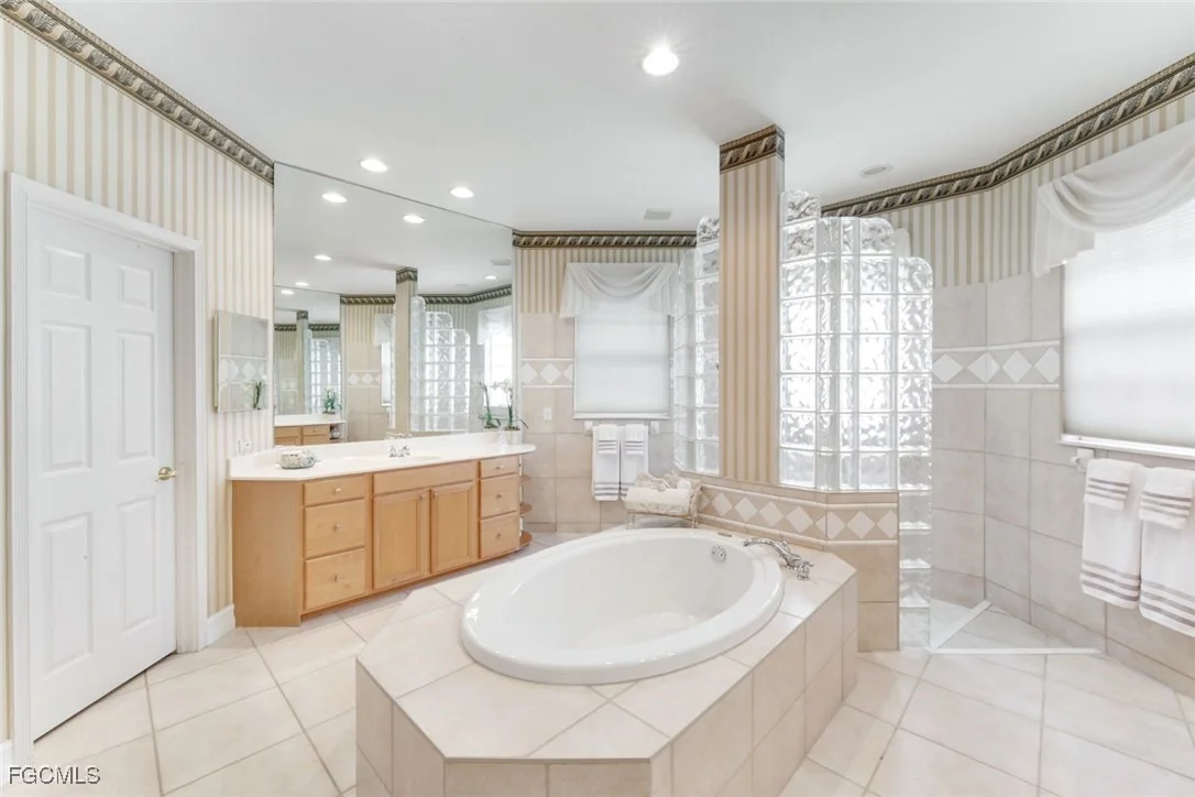 Photo of 5609 Harbour Circle
