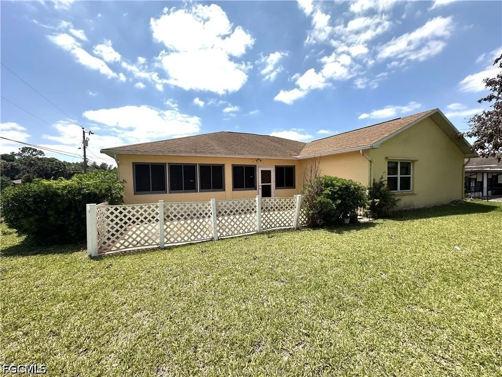 Photo of 2409 Del Ray Place