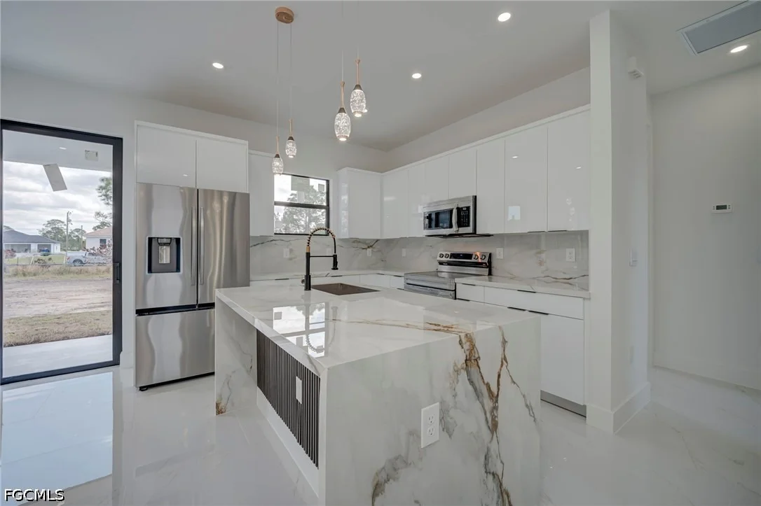 Photo of 1004 Pine Avenue