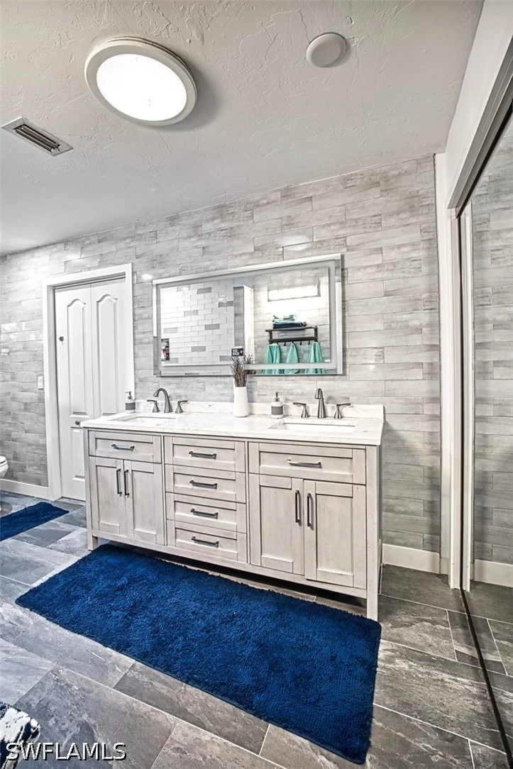 Photo of 2490 Outrigger Lane